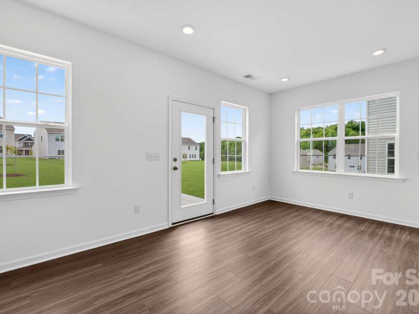 2309 Ravenglass Way, Maiden, NC 28650.  MLS# CAR4377550, YatesRealty ID 20529. 
