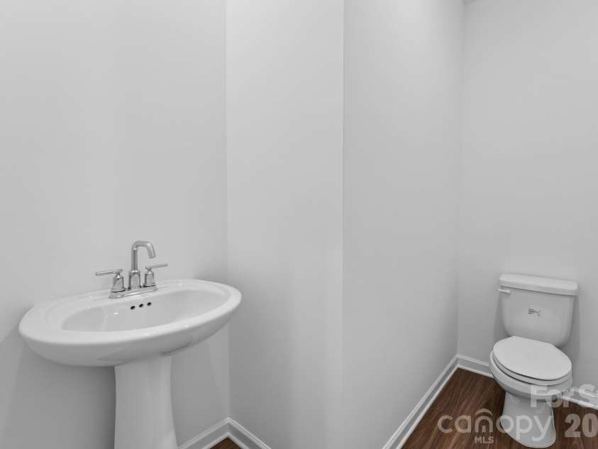 2309 Ravenglass Way, Maiden, NC 28650.  MLS# CAR4377550, YatesRealty ID 20529. 