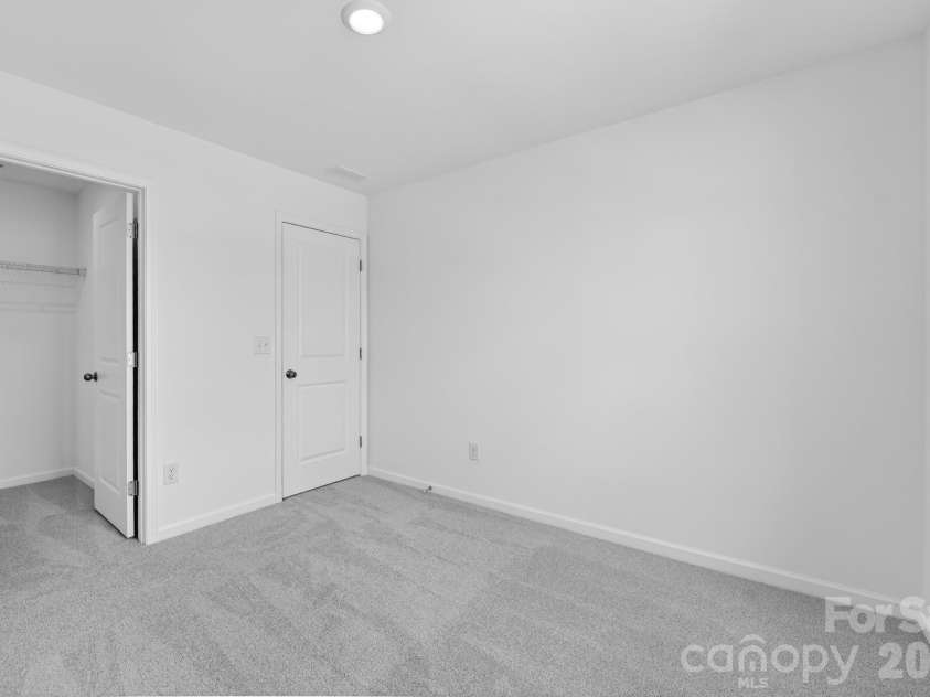 2309 Ravenglass Way, Maiden, NC 28650.  MLS# CAR4377550, YatesRealty ID 20529. 