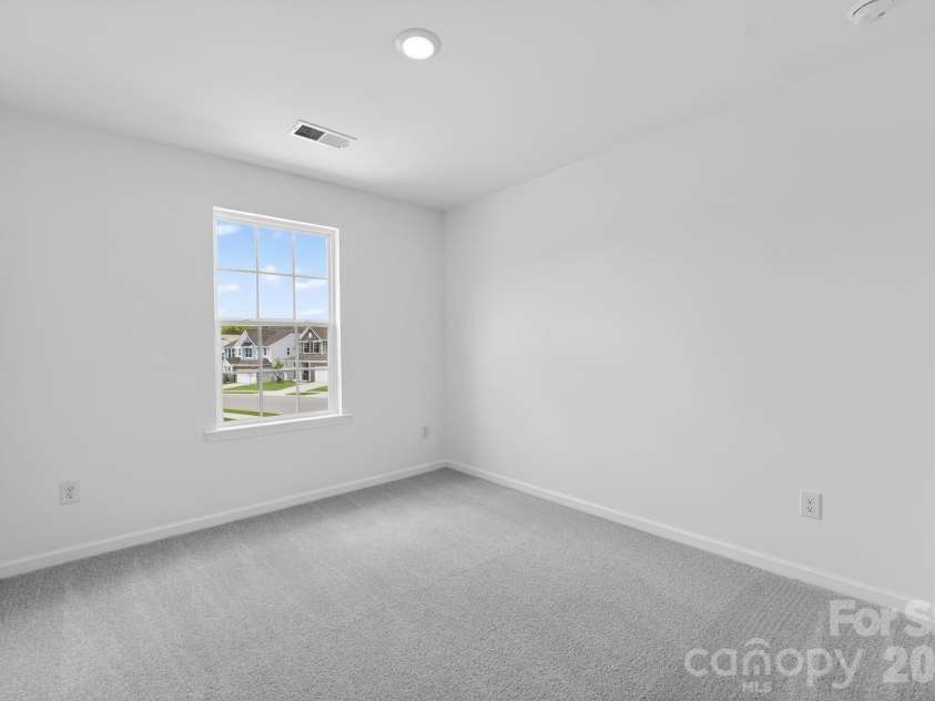 2309 Ravenglass Way, Maiden, NC 28650.  MLS# CAR4377550, YatesRealty ID 20529. 