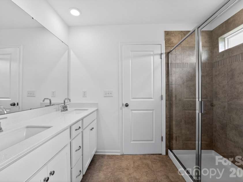 2309 Ravenglass Way, Maiden, NC 28650.  MLS# CAR4377550, YatesRealty ID 20529. 