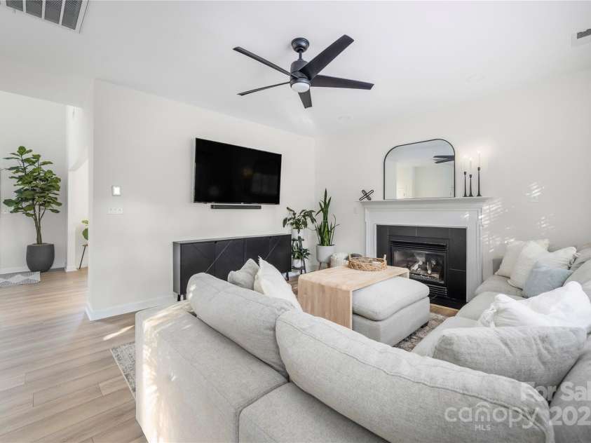 155 Samdusky Lane, Mooresville, NC 28117.  MLS# CAR4316921, YatesRealty ID 2053. 