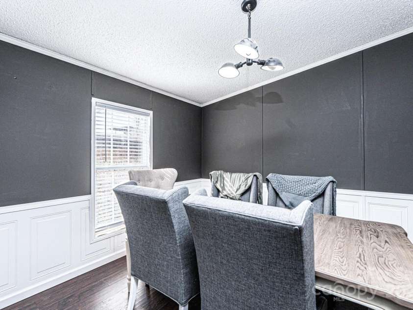 4845 Midway Sand Road, Hickory, NC 28601.  MLS# CAR4253935, YatesRealty ID 2053. 