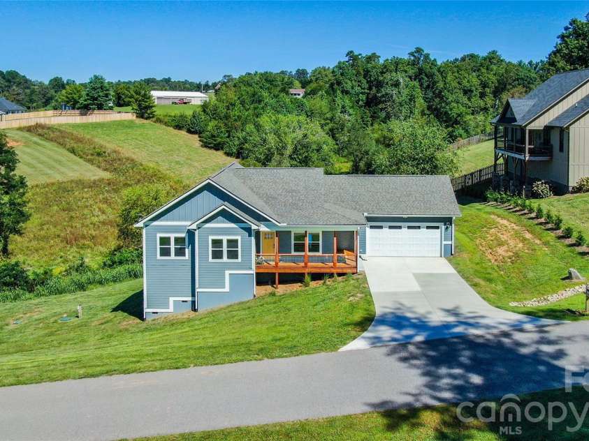 49 Temujin Drive, Leicester, NC 28748.  MLS# CAR4297151, YatesRealty ID 2053. 