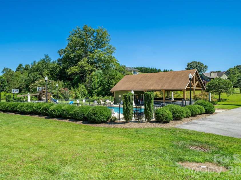 49 Temujin Drive, Leicester, NC 28748.  MLS# CAR4297151, YatesRealty ID 2053. 