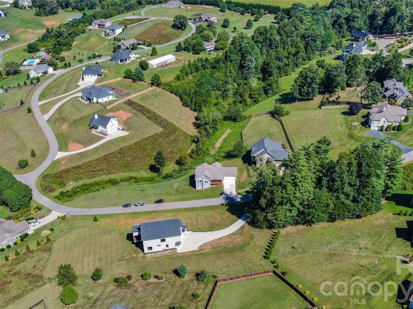 49 Temujin Drive, Leicester, NC 28748.  MLS# CAR4297151, YatesRealty ID 2053. 