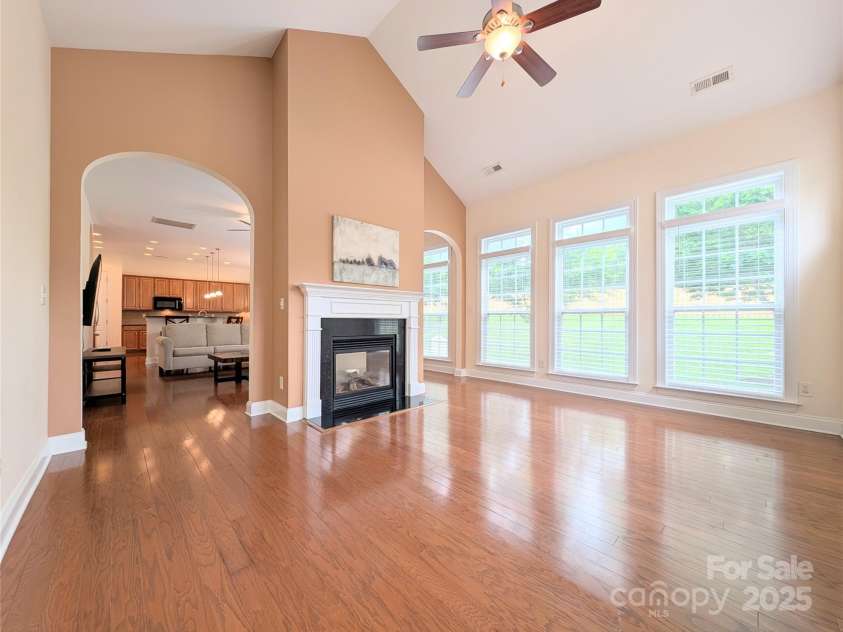 408 Presidio Drive, Rock Hill, SC 29732.  MLS# CAR4269870, YatesRealty ID 20530. 
