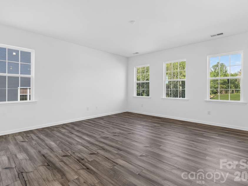 7068 Juneberry Way, Maiden, NC 28650.  MLS# CAR4380257, YatesRealty ID 20530. 