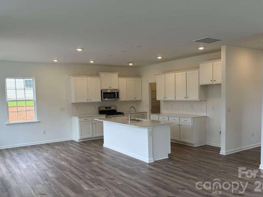 7068 Juneberry Way, Maiden, NC 28650.  MLS# CAR4380257, YatesRealty ID 20530. 