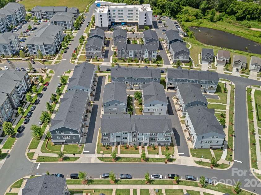 4008 Yucca Alley, Charlotte, NC 28217.  MLS# CAR4268636, YatesRealty ID 20531. 