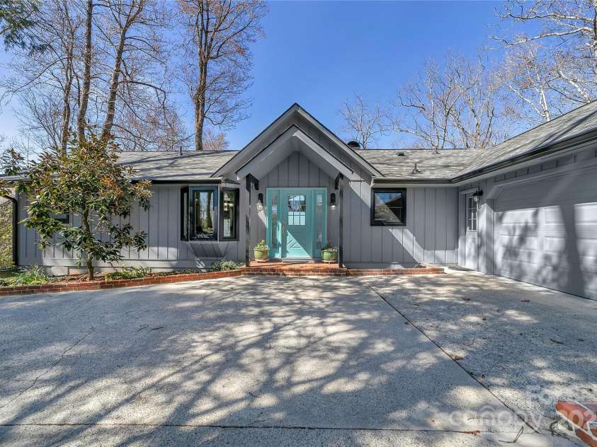 2600 Connestee Trail, Brevard, NC 28712.  MLS# CAR4235647, YatesRealty ID 20535. 