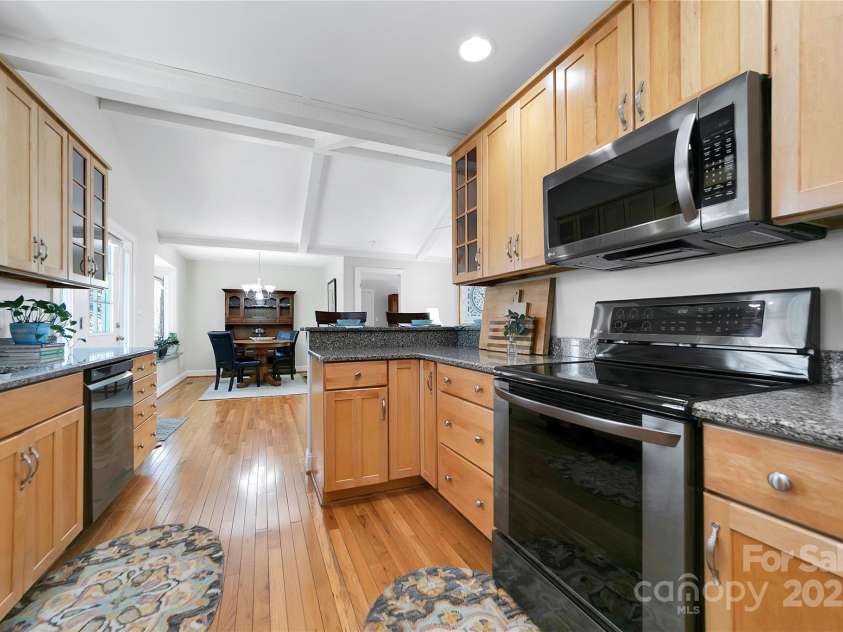 2600 Connestee Trail, Brevard, NC 28712.  MLS# CAR4235647, YatesRealty ID 20535. 