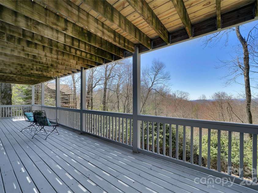 2600 Connestee Trail, Brevard, NC 28712.  MLS# CAR4235647, YatesRealty ID 20535. 