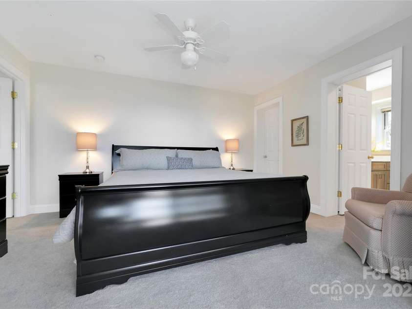 2600 Connestee Trail, Brevard, NC 28712.  MLS# CAR4235647, YatesRealty ID 20535. Lower level bedroom