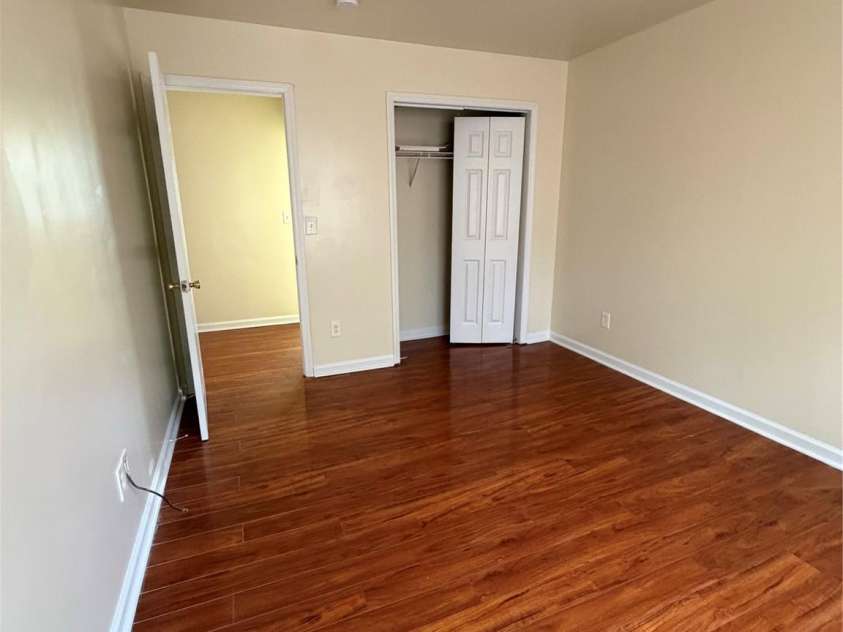 7336 Everett Drive, Charlotte, NC 28214.  MLS# CAR4355454, YatesRealty ID 20536. 