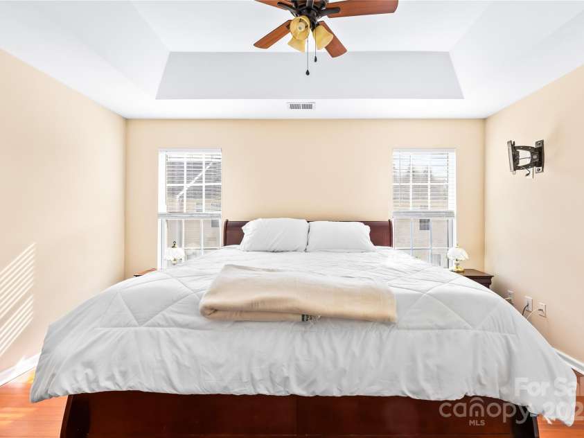 10842 Garden Oaks Lane, Charlotte, NC 28273.  MLS# CAR4320661, YatesRealty ID 2054. 