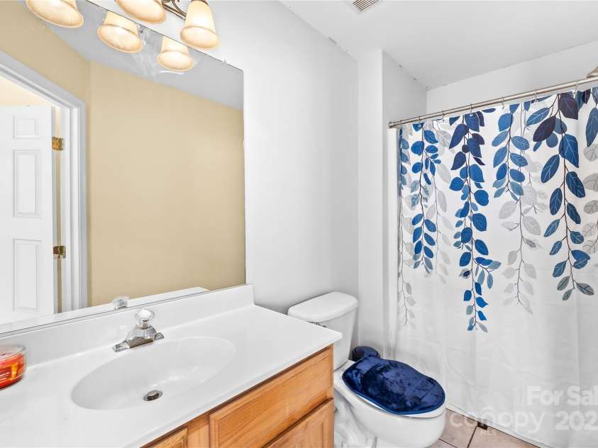 10842 Garden Oaks Lane, Charlotte, NC 28273.  MLS# CAR4320661, YatesRealty ID 2054. 