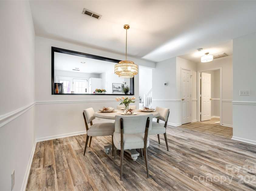 8929 Bryant Field Circle, Charlotte, NC 28277.  MLS# CAR4226724, YatesRealty ID 2054. Dining Area