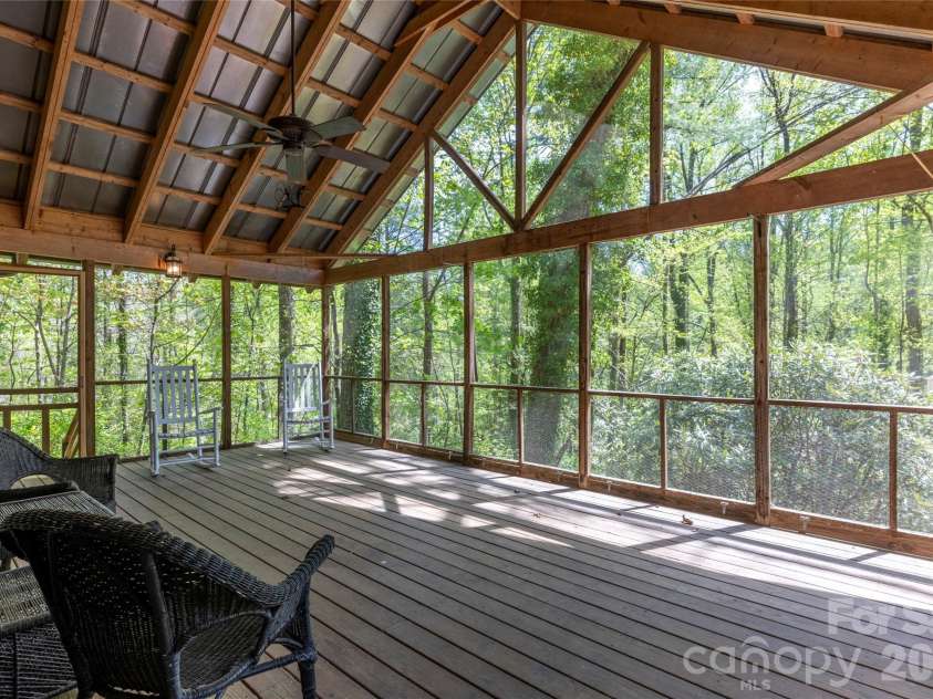 138 Stillwagon Lane, Cedar Mountain, NC 28718.  MLS# CAR4377246, YatesRealty ID 20540. 