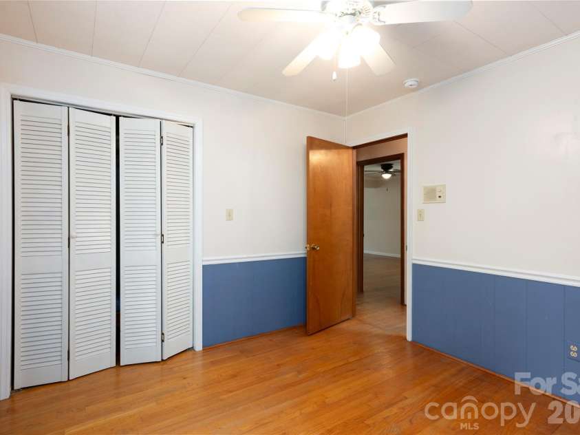 138 Stillwagon Lane, Cedar Mountain, NC 28718.  MLS# CAR4377246, YatesRealty ID 20540. 