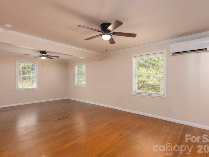 138 Stillwagon Lane, Cedar Mountain, NC 28718.  MLS# CAR4377246, YatesRealty ID 20540. 