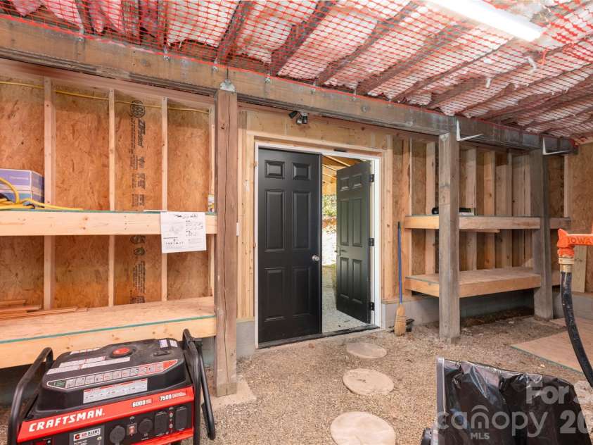 138 Stillwagon Lane, Cedar Mountain, NC 28718.  MLS# CAR4377246, YatesRealty ID 20540. 