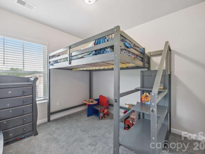 1134 Keydet Drive, Charlotte, NC 28216.  MLS# CAR4357751, YatesRealty ID 20542. 