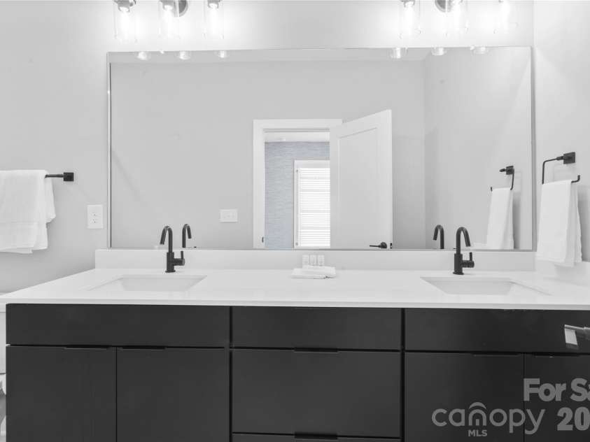 242 Freeland Lane, Charlotte, NC 28217.  MLS# CAR4372408, YatesRealty ID 20544. 