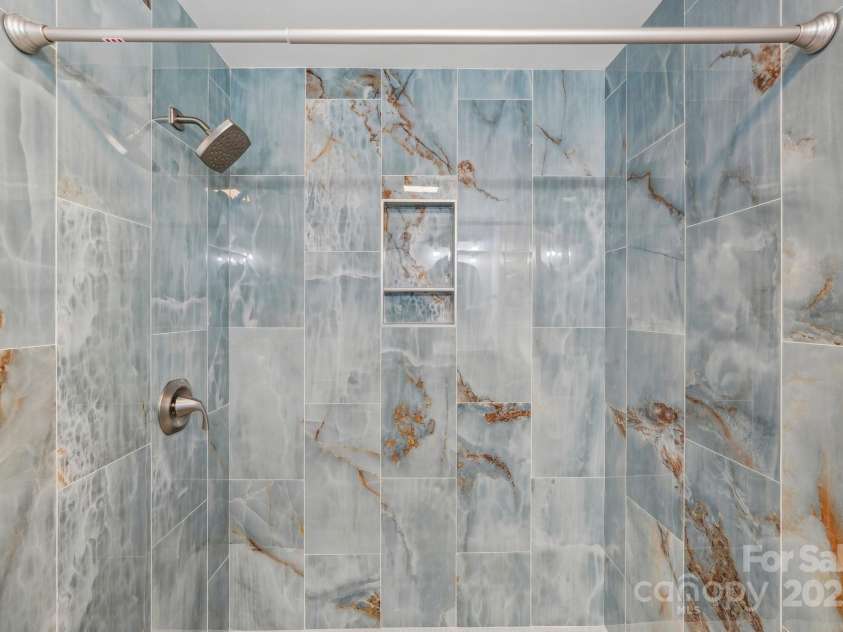 5414 Leaford Court, Charlotte, NC 28227.  MLS# CAR4264486, YatesRealty ID 20544. 
