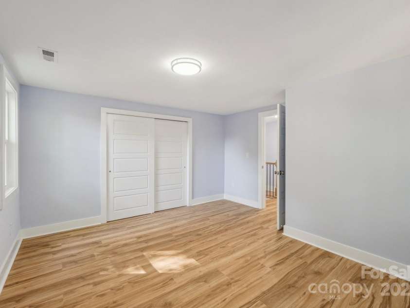 5414 Leaford Court, Charlotte, NC 28227.  MLS# CAR4264486, YatesRealty ID 20544. 
