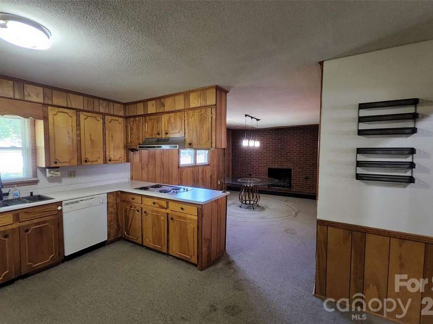 113 Kings Drive, Forest City, NC 28043.  MLS# CAR4378463, YatesRealty ID 20545. 