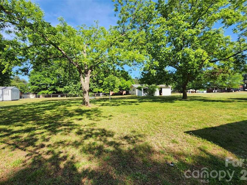 113 Kings Drive, Forest City, NC 28043.  MLS# CAR4378463, YatesRealty ID 20545. BACK YARD~~