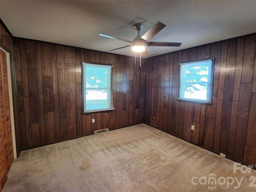113 Kings Drive, Forest City, NC 28043.  MLS# CAR4378463, YatesRealty ID 20545. PRIMARY BEDROOM~~