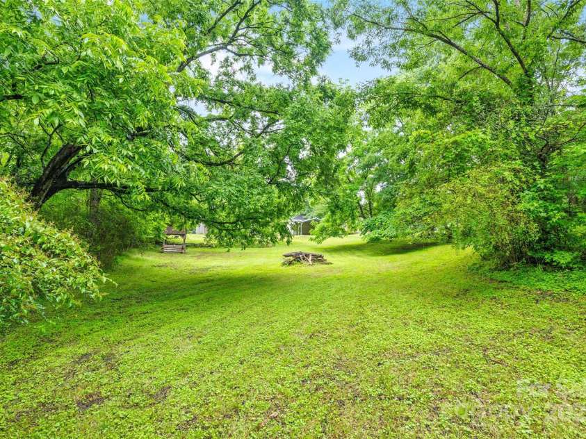 4569 Edgeland Road, Edgemoor, SC 29712.  MLS# CAR4258420, YatesRealty ID 20545. 