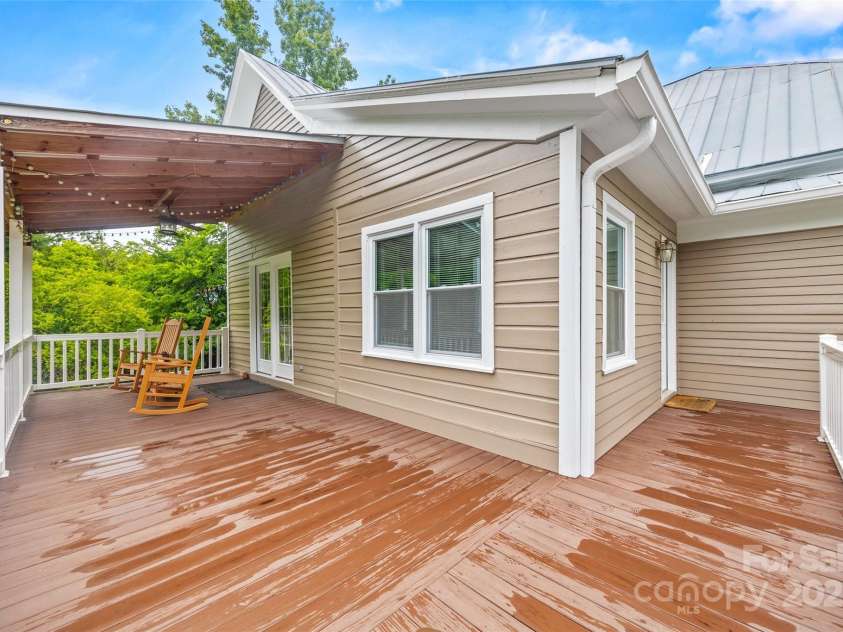 4569 Edgeland Road, Edgemoor, SC 29712.  MLS# CAR4258420, YatesRealty ID 20545. Back deck
