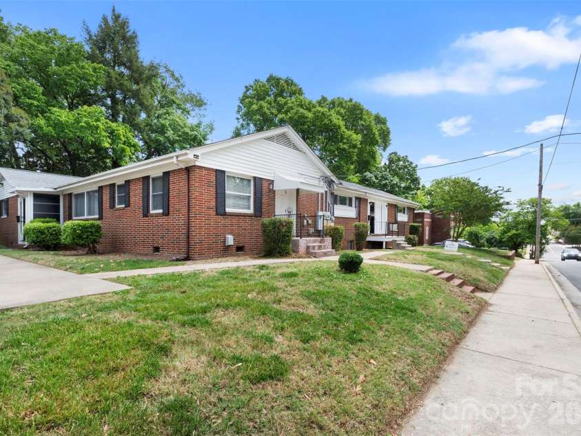301 Fulton Street, Salisbury, NC 28144.  MLS# CAR4377308, YatesRealty ID 20546. 328 W Liberty