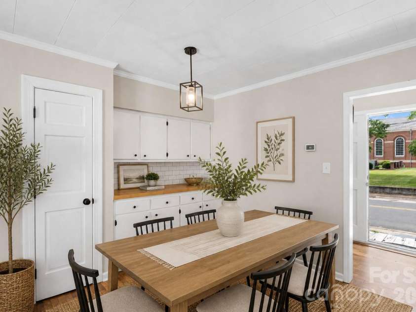301 Fulton Street, Salisbury, NC 28144.  MLS# CAR4377308, YatesRealty ID 20546. AI Staged