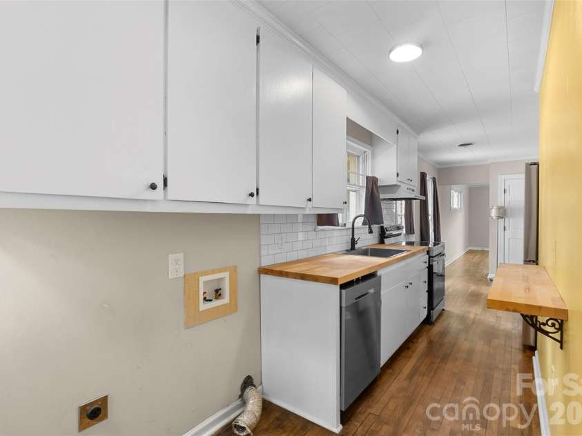 301 Fulton Street, Salisbury, NC 28144.  MLS# CAR4377308, YatesRealty ID 20546. Vasher and Dryer space