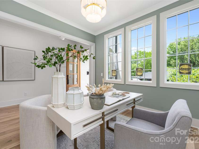 1829 Union Street, Charlotte, NC 28205.  MLS# CAR4252818, YatesRealty ID 20547. 