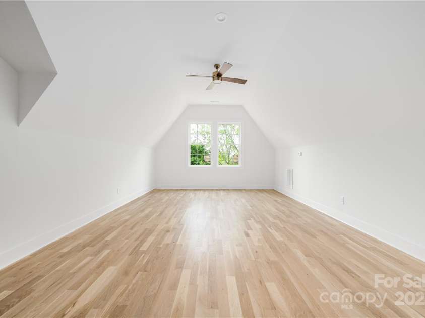 1829 Union Street, Charlotte, NC 28205.  MLS# CAR4252818, YatesRealty ID 20547. Bedroom 2