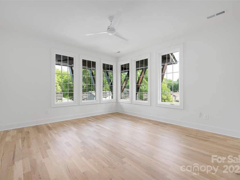 1829 Union Street, Charlotte, NC 28205.  MLS# CAR4252818, YatesRealty ID 20547. Bedroom 3