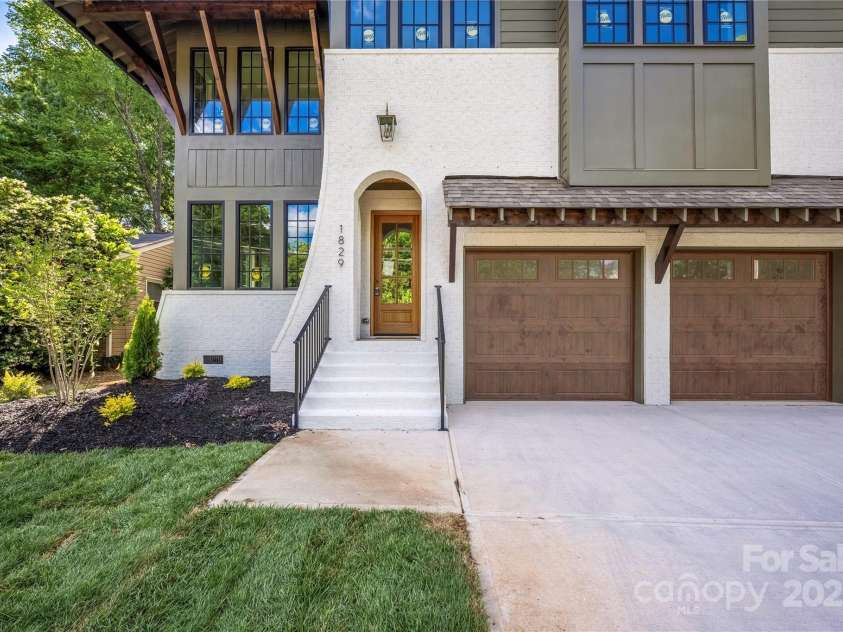 1829 Union Street, Charlotte, NC 28205.  MLS# CAR4252818, YatesRealty ID 20547. Exterior