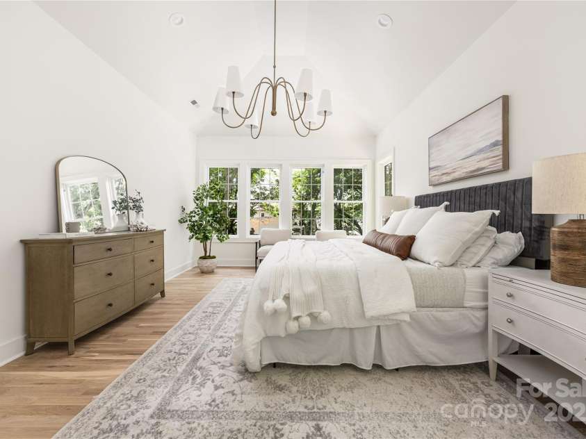 1829 Union Street, Charlotte, NC 28205.  MLS# CAR4252818, YatesRealty ID 20547. Primary Bedroom