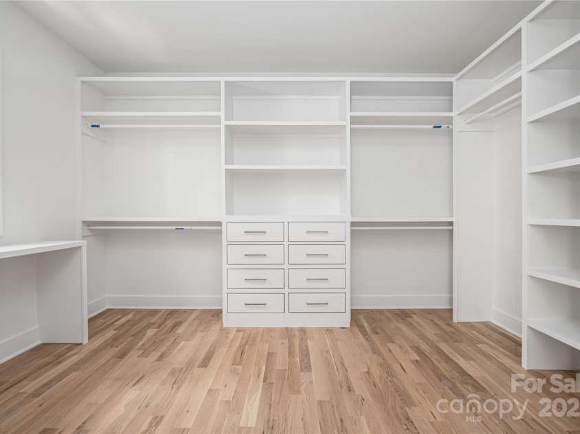 1829 Union Street, Charlotte, NC 28205.  MLS# CAR4252818, YatesRealty ID 20547. Primary Custom Closet