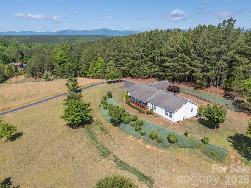 456 River Road, Rutherfordton, NC 28139.  MLS# CAR4368109, YatesRealty ID 20547. 