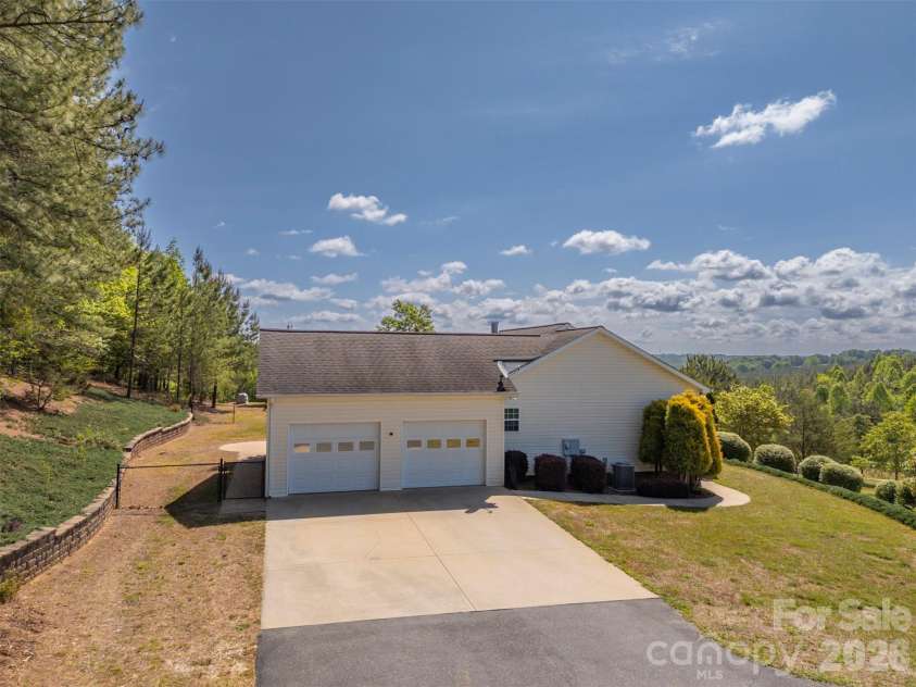 456 River Road, Rutherfordton, NC 28139.  MLS# CAR4368109, YatesRealty ID 20547. 