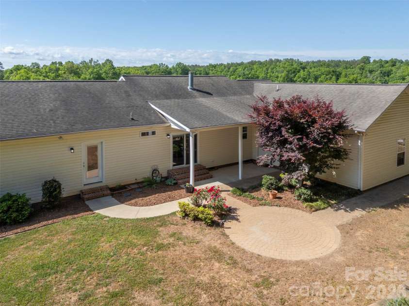 456 River Road, Rutherfordton, NC 28139.  MLS# CAR4368109, YatesRealty ID 20547. 