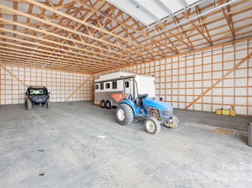 164 Linderman Lake Lane, Kings Mountain, NC 28086.  MLS# CAR4232235, YatesRealty ID 20548. 