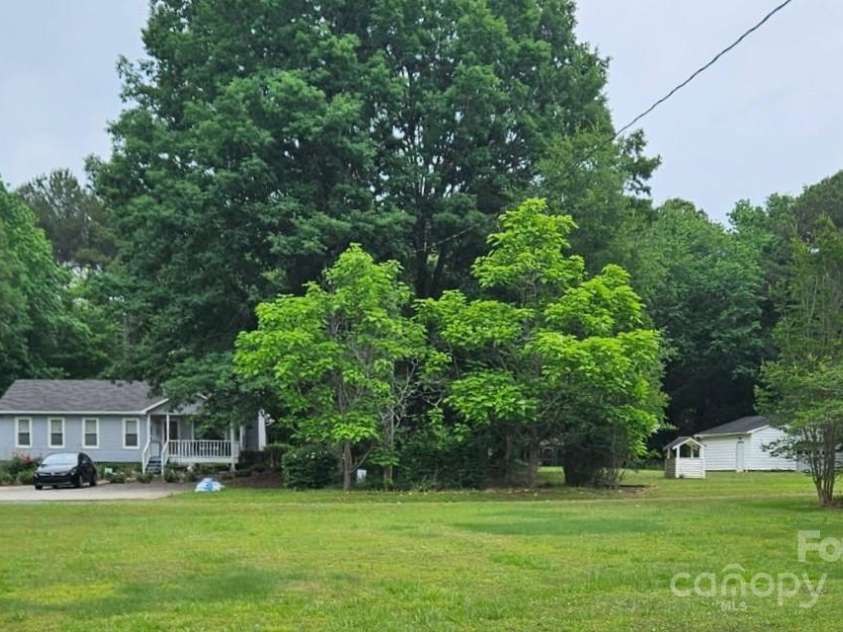 517 Powell Street, Rock Hill, SC 29732.  MLS# CAR4263004, YatesRealty ID 20549. 