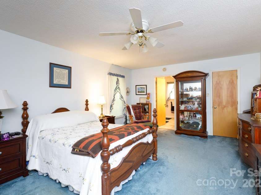 517 Powell Street, Rock Hill, SC 29732.  MLS# CAR4263004, YatesRealty ID 20549. 